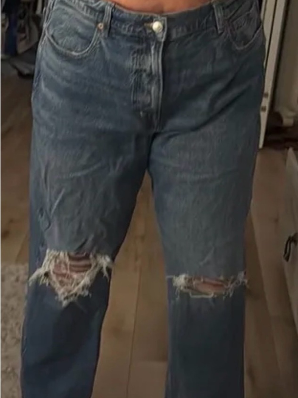 American Eagle Outfitters Distressed Blue Boyfriend Jeans